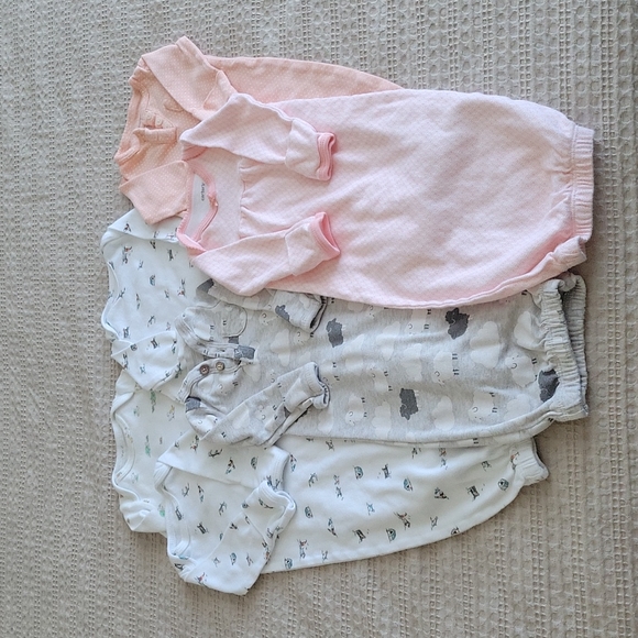 Carter's Other - Bundle Carter's gowns